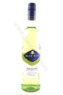 Picture of Blue Nun 藍仙姑 Riesling 2017