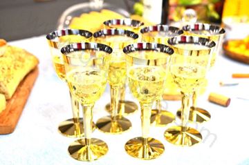 Picture of Elegant plastic champagne glass (10 pcs)